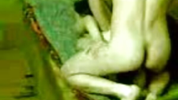 ஆஸ்பென் ப்ரூக்ஸின் கோர்செட்டில் உள்ள ஷேமேல், அடிபணிந்த சிறுவனின் ஆழமான தொண்டை மற்றும் குத ஓட்டையை புணர்ந்தார்